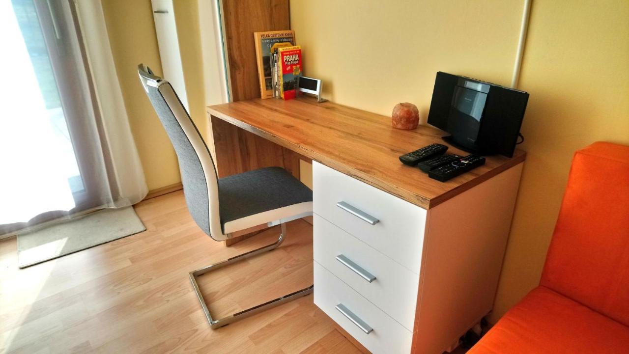 Lovely Apartment, Garden, Parking, Wifi, Netflix Apartament